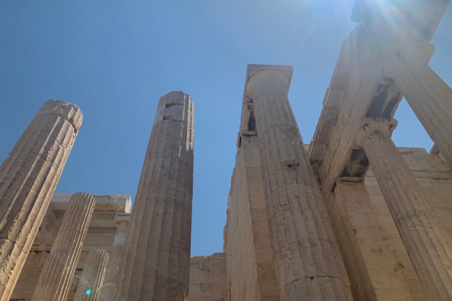 must do in athens